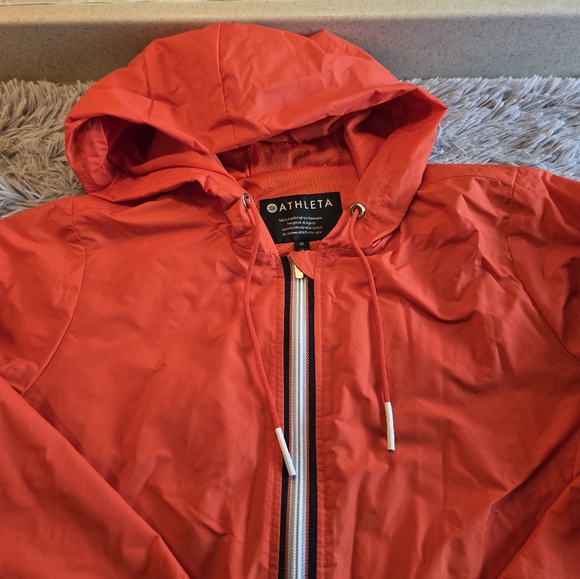 Athleta Red Zip-up Wind Breaker Jacket Size Medium - Picture 5 of 16